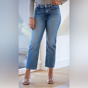 Good Icon Straight Leg Cropped Jeans • Indigo Wash • Size. 6/28 • New with Tags!